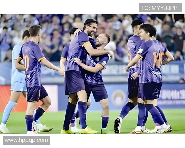 斯坦丘精彩远射助力大连英博赢得关键胜利展现球队强大实力