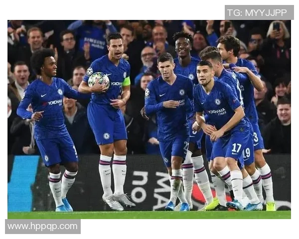 切尔西在欧冠激战中险胜那不勒斯成功晋级展现强大实力与韧性 切尔西在欧冠激战中险胜那不勒斯成功晋级展现强大实力与韧性