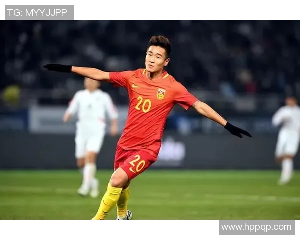 韦世豪精彩突破展现个人能力成功破门助力球队逆转胜利 韦世豪精彩突破展现个人能力成功破门助力球队逆转胜利